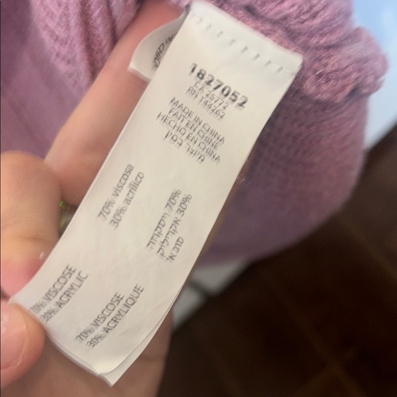 Women's Pink Ribbed Knit Top - Picture 3 of 4